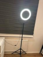 Ringlamp met Statief - Zo Goed Als Nieuw, Huis en Inrichting, Lampen | Hanglampen, Ophalen of Verzenden, Zo goed als nieuw, Metaal
