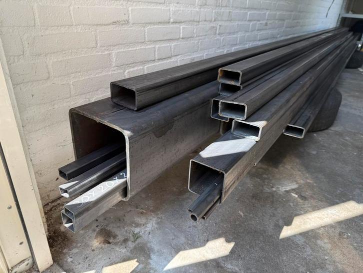 Diverse stalen kokers in diverse maten, Doe-het-zelf en Verbouw, Metalen, Nieuw, IJzer, Ophalen