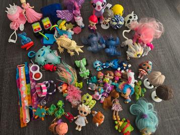 Gratis speelgoed beschikbaar voor biedingen