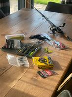 Vishengel met molen en diverse accessoires, Watersport en Boten, Ophalen of Verzenden, Zo goed als nieuw, Complete hengel