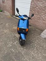 Piaggio quartz 50cc [watergekoeld], Fietsen en Brommers, Scooters | Piaggio, Ophalen, Tweetakt, Gebruikt, Overige modellen