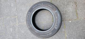 Zo goed als nieuwe zomerband 195-65-15H Conti ultracontact  beschikbaar voor biedingen