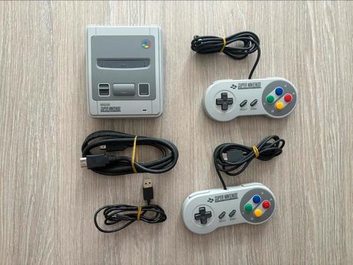 Super Nintendo Mini Nieuwstaat! Inc 21 Games 2 controllers, Spelcomputers en Games, Spelcomputers | Nintendo Super NES, Nieuw
