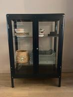 Ikea Fabrikör Vitrine Kast nachtblauw, Huis en Inrichting, Kasten | Vitrinekasten, Ophalen, 50 tot 100 cm, 25 tot 50 cm, Glas