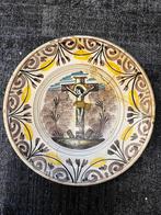 Friese majolica - Laat 17e eeuw - Schotel - Bodemvondst, Ophalen of Verzenden