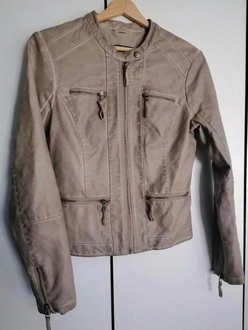 Imitatieleer jasje We/ maat S/ ritsjes/ nep leer/ jack, Kleding | Dames, Jassen | Zomer, Zo goed als nieuw, Maat 36 (S), Beige