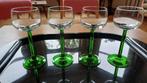 Set van 4 vintage Luminarc witte wijnglazen met groene steel, Huis en Inrichting, Keuken | Servies, Glas of Glazen, Ophalen of Verzenden