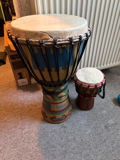 Djembe set - groot en klein, Muziek en Instrumenten, Percussie, Gebruikt, Trommel, Ophalen