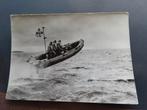 ansichtkaart KNRM reddingboot "Tuimelaar", Ophalen of Verzenden, Motorboot, Kaart, Foto of Prent