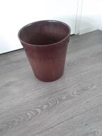 antieke bruine bakelieten prullenbak, 40 liter of meer, Ophalen, Gebruikt, Minder dan 50 cm