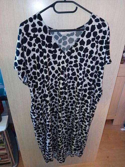 Een leuke koeien print long tuniek van Free/Quent maat XXL, Kleding | Dames, Grote Maten, Zo goed als nieuw, Blouse of Tuniek