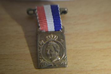   Medaille: herdenking  Wilhelmina 1898 - 1948  beschikbaar voor biedingen