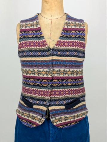 Blanche wollen gilet S/M (valt als S/M) beschikbaar voor biedingen