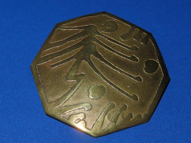 Art deco originele broche messing, achtkantig, Sieraden, Tassen en Uiterlijk, Broches, Gebruikt, Overige materialen, Ophalen of Verzenden