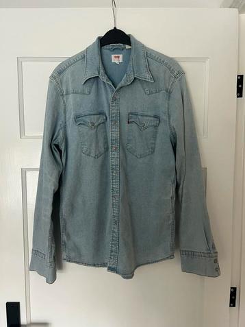 Spijkerjas Levi’s beschikbaar voor biedingen