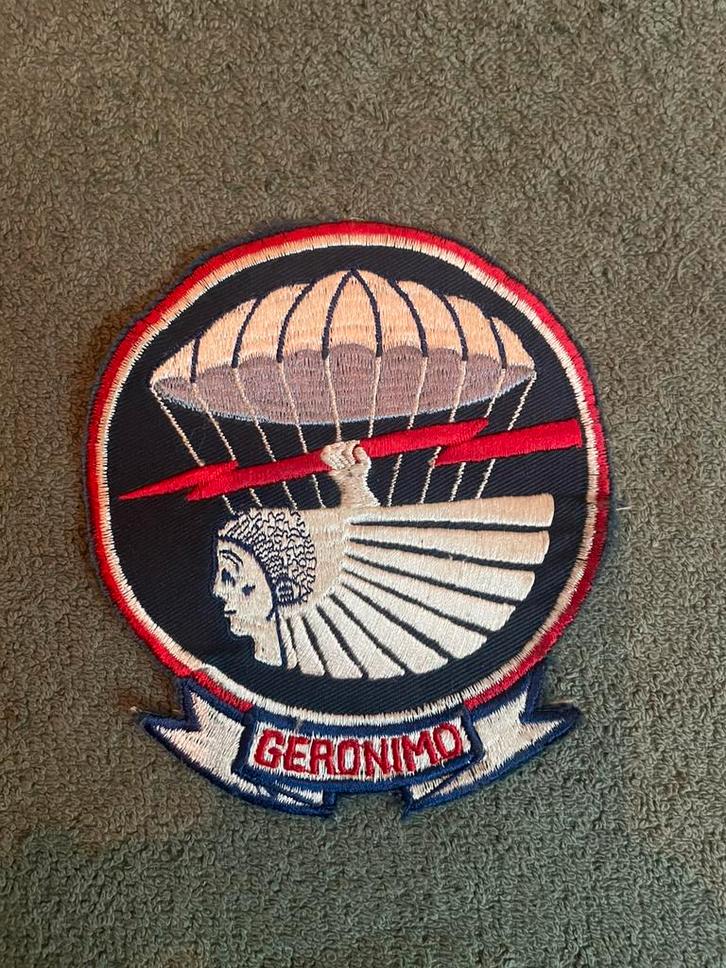 Ww2 us 501st Geronimo patch grote pocket airborne 501 pir, Verzamelen, Militaria | Tweede Wereldoorlog, Landmacht, Embleem of Badge