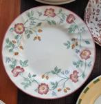Churchill Briar Rose bord 20 cm, Verzenden, Zo goed als nieuw, Bord(en), Overige stijlen