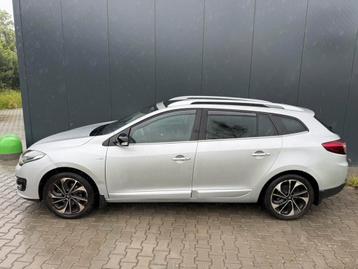 Renault Mégane 1.2 TCE BOSE 85KW Panoramdak camera trekhaak beschikbaar voor biedingen