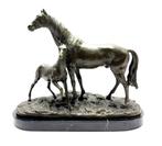 Bronzen beeld: paard met veulen. J.P. Mene, Antiek en Kunst, Antiek | Koper en Brons, Ophalen, Brons