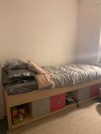 Perfect bed voor tienermeisjes, Hoogslaper of Stapelbed, Zo goed als nieuw, 70 tot 85 cm, Ophalen