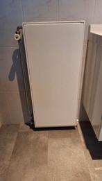 Vasco design radiator 40 x 90 x 10 2plaats met convector, Ophalen, Radiator, Zo goed als nieuw, 80 cm of meer