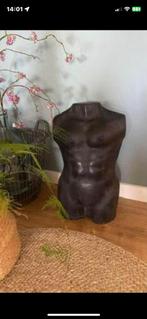 Mannen torso decoratie, Ophalen