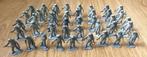 ASTRONAUTEN - 42 Stuks - 9 verschillende figuren - 1970's, Ophalen of Verzenden, Zo goed als nieuw