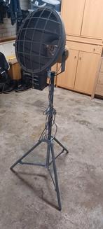 Te koop industriele vloerlamp  130 cm hoog, Huis en Inrichting, Lampen | Vloerlampen, Ophalen, Gebruikt