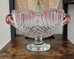 Kristallen schaal op voet met zwanenoortjes, Ophalen of Verzenden, Overige stijlen, Glas, Schaal of Schalen