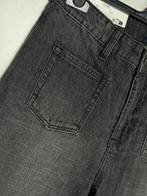 Jeans Grijs Flared, Kleding | Dames, Spijkerbroeken en Jeans, Ophalen of Verzenden, Nieuw, Grijs, W30 - W32 (confectie 38/40)