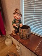 Laaf met bloempot, Ophalen, Zo goed als nieuw, Beeldje of Poppetje