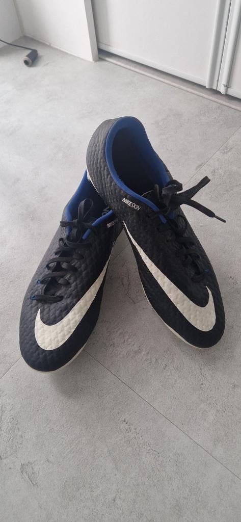 Nike voetbalschoenen 1 maal gedragen, Ophalen of Verzenden, Zo goed als nieuw, Schoenen