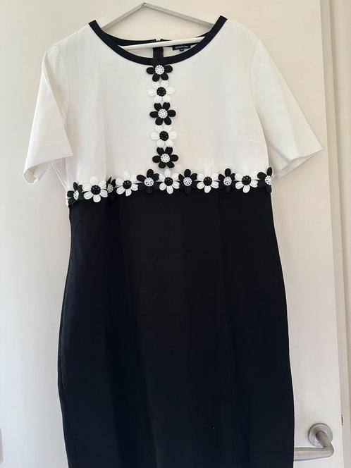 Caroline Biss jurk maat 44, Kleding | Dames, Jurken, Zo goed als nieuw, Maat 42/44 (L), Verzenden
