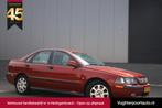 Volvo S40 1.8 Europa/Automaat/Trekhaak/Xenon/Cruise/APK nieu, 65 €/maand, Gebruikt, 4 cilinders, Leder en Stof