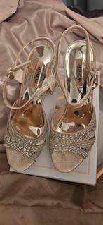 Gouden Jumex Pumps met Strass maat 37, Pumps, Geel, Ophalen of Verzenden, Zo goed als nieuw