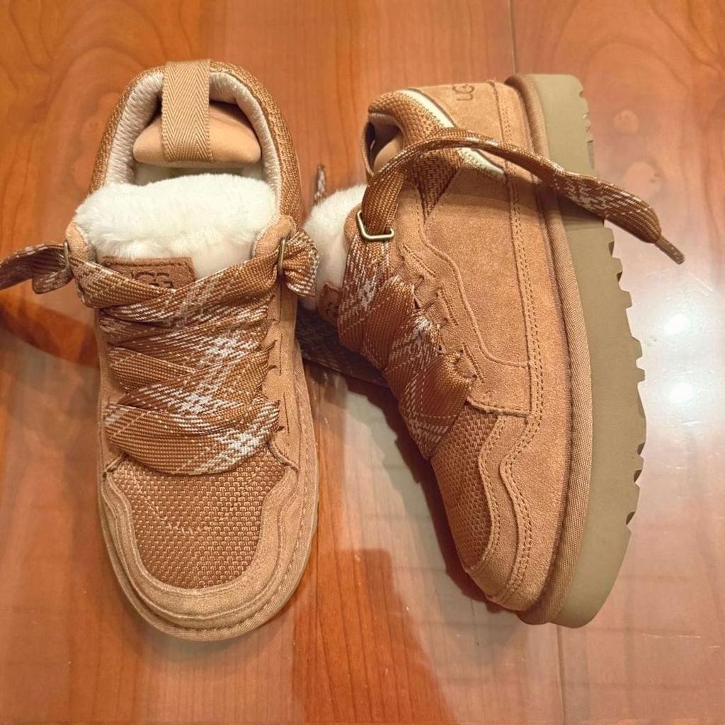 UGG Lowmel Sneakers Chestnut Maat 39, Kleding | Dames, Schoenen, Ophalen of Verzenden, Zo goed als nieuw, Bruin, Sneakers of Gympen