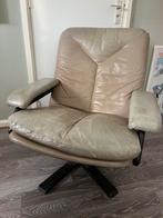 Vintage Leolux lederen draaistoel, Huis en Inrichting, Fauteuils, Ophalen, Gebruikt, Vintage, 50 tot 75 cm