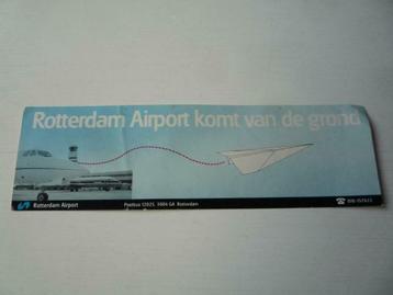 Vintage Sticker Rotterdam Airport komt van de grond beschikbaar voor biedingen