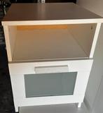 IKEA Brimnes nachtkastje, Huis en Inrichting, Slaapkamer | Nachtkastjes, Ophalen, Gebruikt, Minder dan 45 cm, Minder dan 55 cm