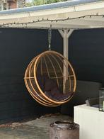 Hangstoel met Kussen, Ophalen, Gebruikt, Eén