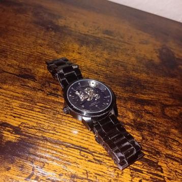 Alpha sierra heartbeat horloge beschikbaar voor biedingen