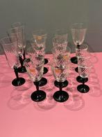 15 stuks Luminarc France Swirl Glazen, Verzamelen, Glas en Borrelglaasjes, Ophalen of Verzenden, Zo goed als nieuw, Overige typen