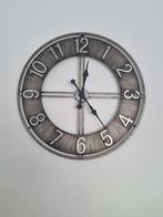 Grote Wandklok - Industrieel Design, Huis en Inrichting, Woonaccessoires | Klokken, Ophalen, Zo goed als nieuw, Analoog, Wandklok