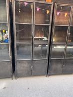 Vitrinekast ijzer Nunda gunlocker, Ophalen, Met deur(en), Glas, 50 tot 100 cm