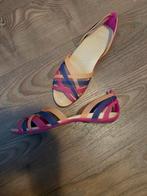 Crocs waterschoentjes maat 40, Kleding | Dames, Schoenen, Ophalen of Verzenden, Zo goed als nieuw, Slippers