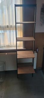 Wand boekenplank, Ophalen