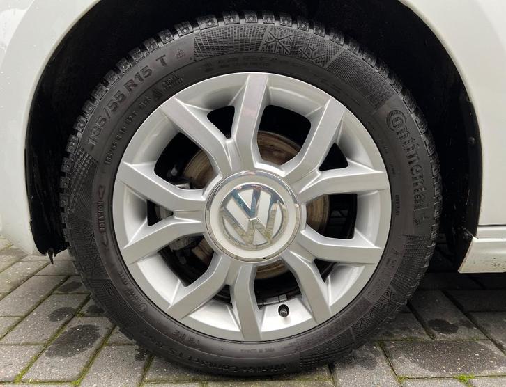 ❄️ Originele 15” Volkswagen VW UP winterwielen winterbanden, Auto-onderdelen, Banden en Velgen, Banden en Velgen, Winterbanden