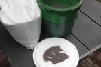 straalgrit straalzand speedblast garnet, Doe-het-zelf en Verbouw, 100 liter of meer, Ophalen, Zo goed als nieuw