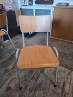 Schoolstoelen, Huis en Inrichting, Stoelen, Ophalen, Zo goed als nieuw, Twee