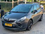 Opel Zafira 1.4 Turbo New Ketting!! Zeer Nette Auto!!, Auto's, Opel, Stof, Zwart, 4 cilinders, Bedrijf
